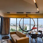 Kaleo - Hanza Tower 아파트 *