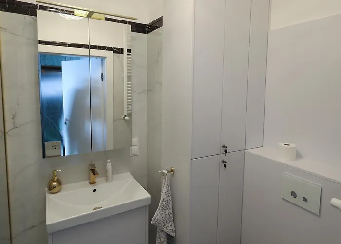 Kaleo - Hanza Tower Apartment *