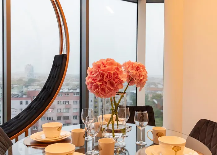 Kaleo - Hanza Tower *